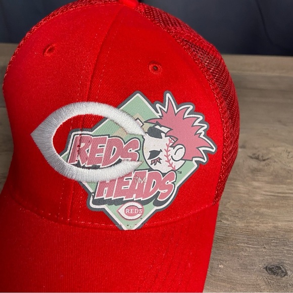 Cincinnati Reds MLB Red Heads Fan Red Baseball Mesh Back‎ Hat Cap - Picture 2 of 8